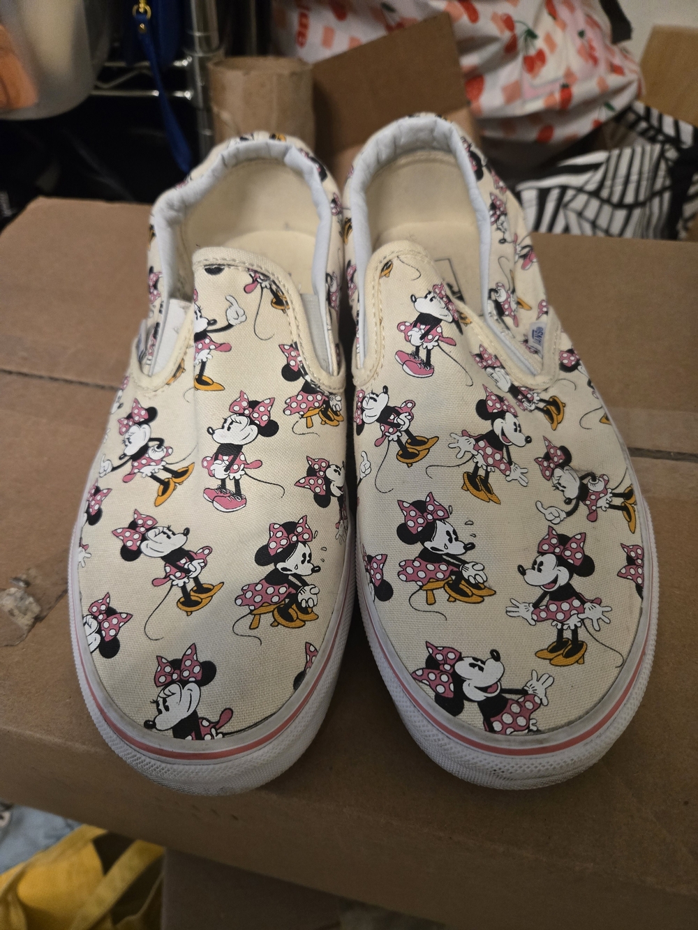 Vans Classic Slip-On Disney Minnie Mouse Cream Pink Canvas Womens 10 Mens 8.5